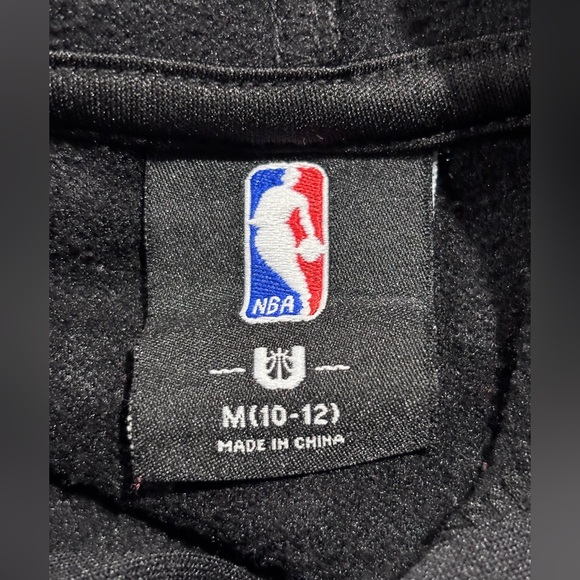 NBA Brooklyn Nets Hoodie Gray And Black Size Medium 10-12 Years - Picture 3 of 5